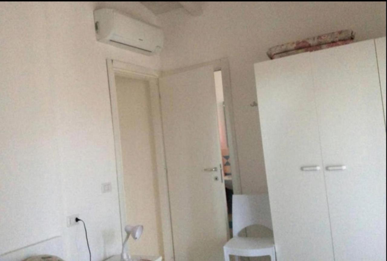 Villetta Federico Climatizzata Con Giardino Privato Viddalba エクステリア 写真